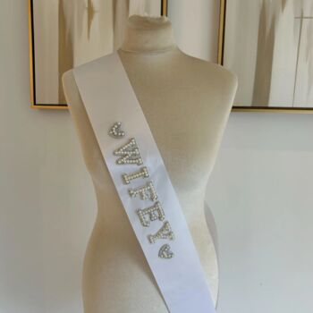 Bride Hen Party Pearl Personalised Sash, 2 of 5