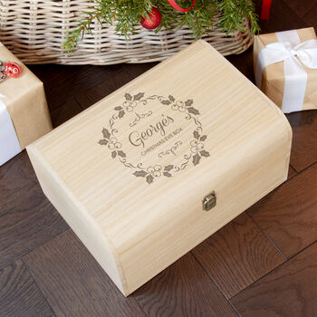 Personalised Christmas Eve Chest With Mistletoe Wreath, 7 of 12