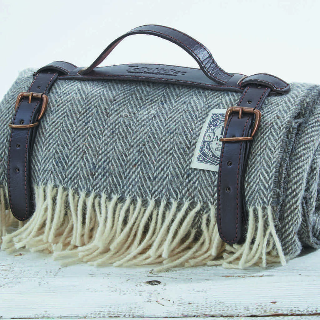 Luxury Picnic Rug Various Colours By Tolly Mc Rae