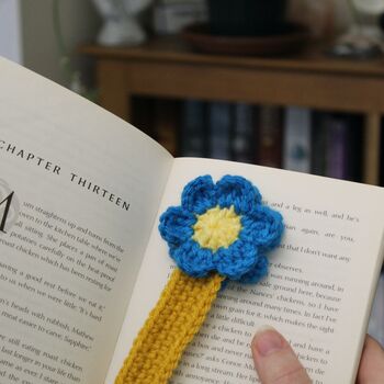 Personalised Thank You Teacher Flower Bookmark, 2 of 6