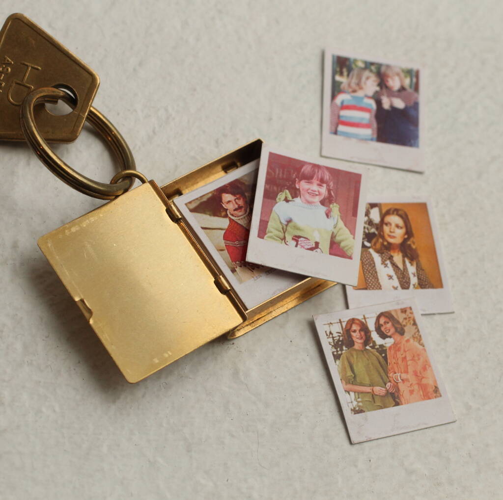 1/2inch Mini Photo Album Keychain Daisy Print Cover Card Bag Wirh