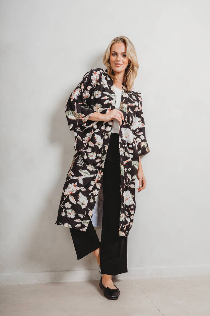 Serendipty Kimono Long Black Meadow