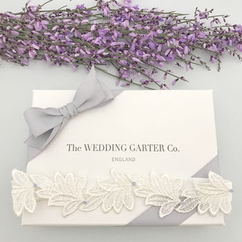 Sleek Lace Leaf Wedding Garter, 5 of 12