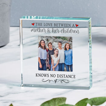 Personalised The Love Between Glass Keepsake For Mum, 2 of 4