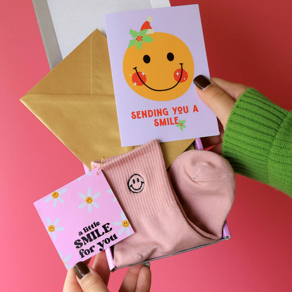 Christmas Sending A Smile Smiley Sock And Card Gift Set