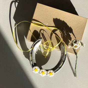 Personalised Daisy Lucky Wedding Horseshoe Gift, 2 of 6