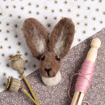 Hare Brooch Needle Felting Craft Kit, 4 of 8