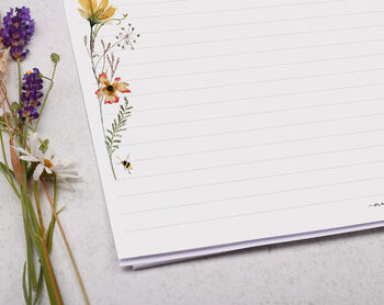 A4 Landscape Letter Writing Paper With Autumn Flower Design, 3 of 5