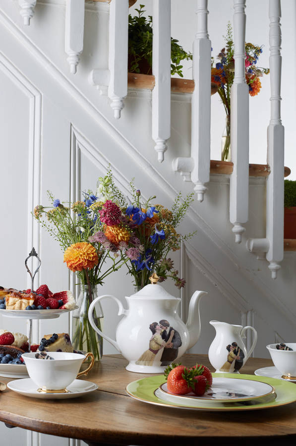 kissing couple tea for two set by melody rose