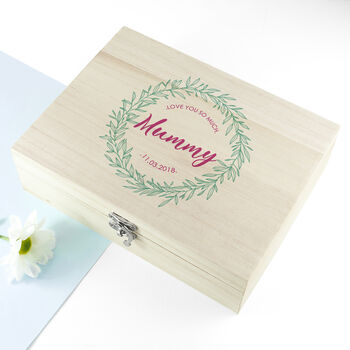 Personalised Leaf Wreath Mother's Day Tea Box With Tea, 5 of 9