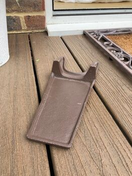 Cast Iron Welly Boot Jack And Scraper Sturdy Metal Puller Garden Accessory, 3 of 6
