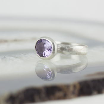 Oval Lavender Amethsyt Stone Set Ring, 5 of 6
