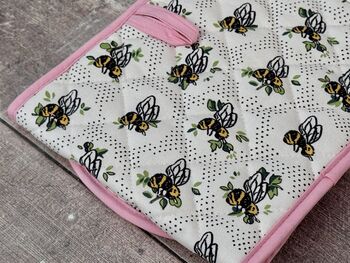Bee Patterned Double Oven Glove, 2 of 3