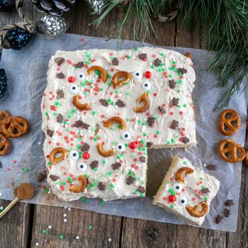 Festive Traybake Baking Kit, 4 of 5