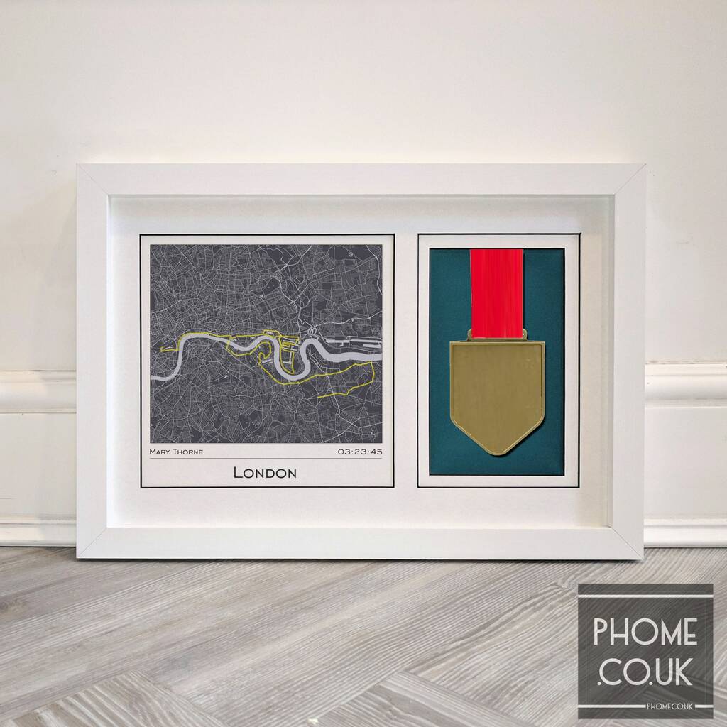 medal & photo Oak Virtual London Marathon 2020 Display frame for number 