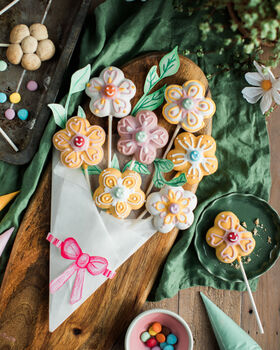 Flower Biscuit Pops Baking Kit, 4 of 8