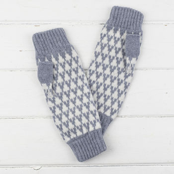 Arrow Knitted Fingerless Mitts, 3 of 7