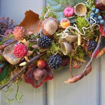 Autumn Winter Brambly Hedge Wreath, 5 of 8