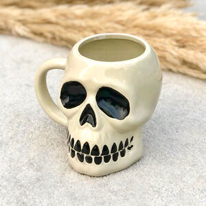 Large Skull Novelty Gift Mug Coffee Cup
