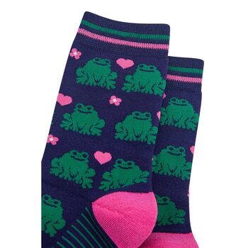 Women's Frogs Love Hearts Bamboo Socks Navy, 3 of 4