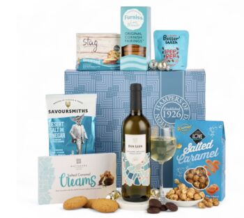 The Blue Metropolitan Hamper, 4 of 5