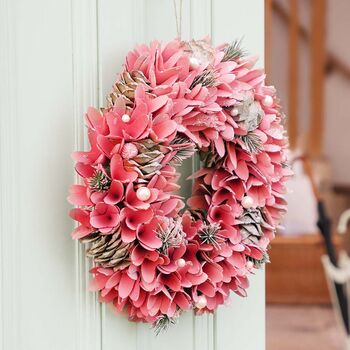 Sparkling Frosts Luxury Pine Cone Wreath, 3 of 6