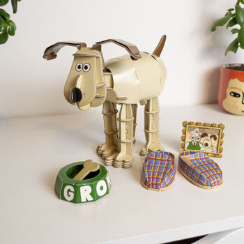 Build Your Own Wallace And Gromit, Gromit, 11 of 12