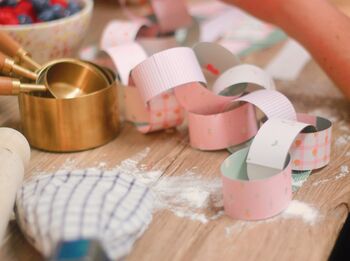 Petal And Pop | Foliage Paper Chains Kit, 8 of 9