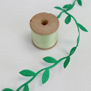 Vine Leaf, Gift Wrapping Ribbon Collection, 4 of 7
