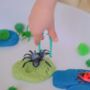 Mini Insects Play Dough Kit, thumbnail 3 of 7