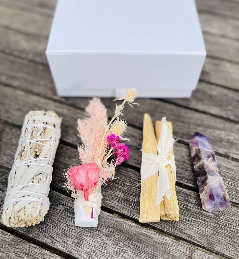 Energy Cleansing Gift Box, 1 of 7
