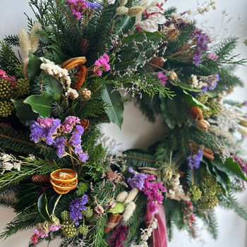 Luxury Christmas Wreath Diy Box, 3 of 3