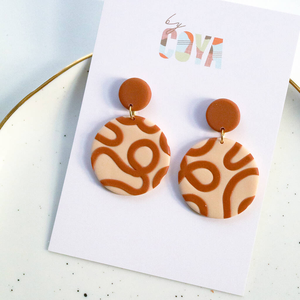 Circle Dangle Clay Earrings In A Caramel Swirl Design By By Coya