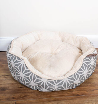 Grey Cosy Scalloped Pet Bed, 5 of 7