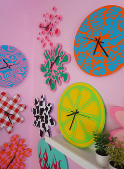 Lime Slice Circle Shaped Decorative Clock, 4 of 7