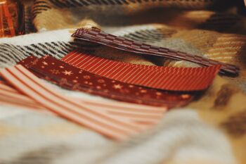 Snuggle Up | Paper Chain Kit, 9 of 10