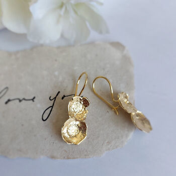 Sweet Daisy Dangling Earrings Gold Plated, 6 of 9