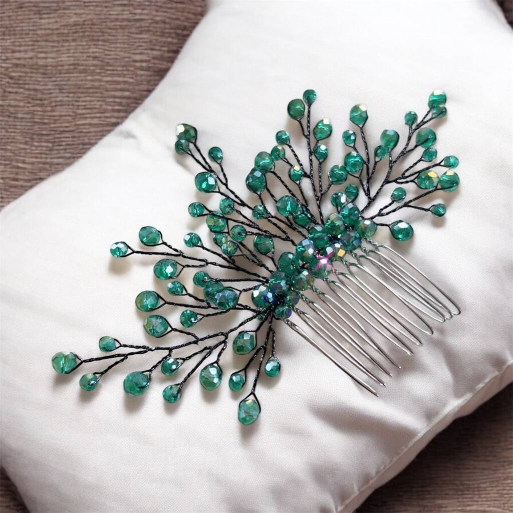 Green And Black Headpiece, 1 of 6