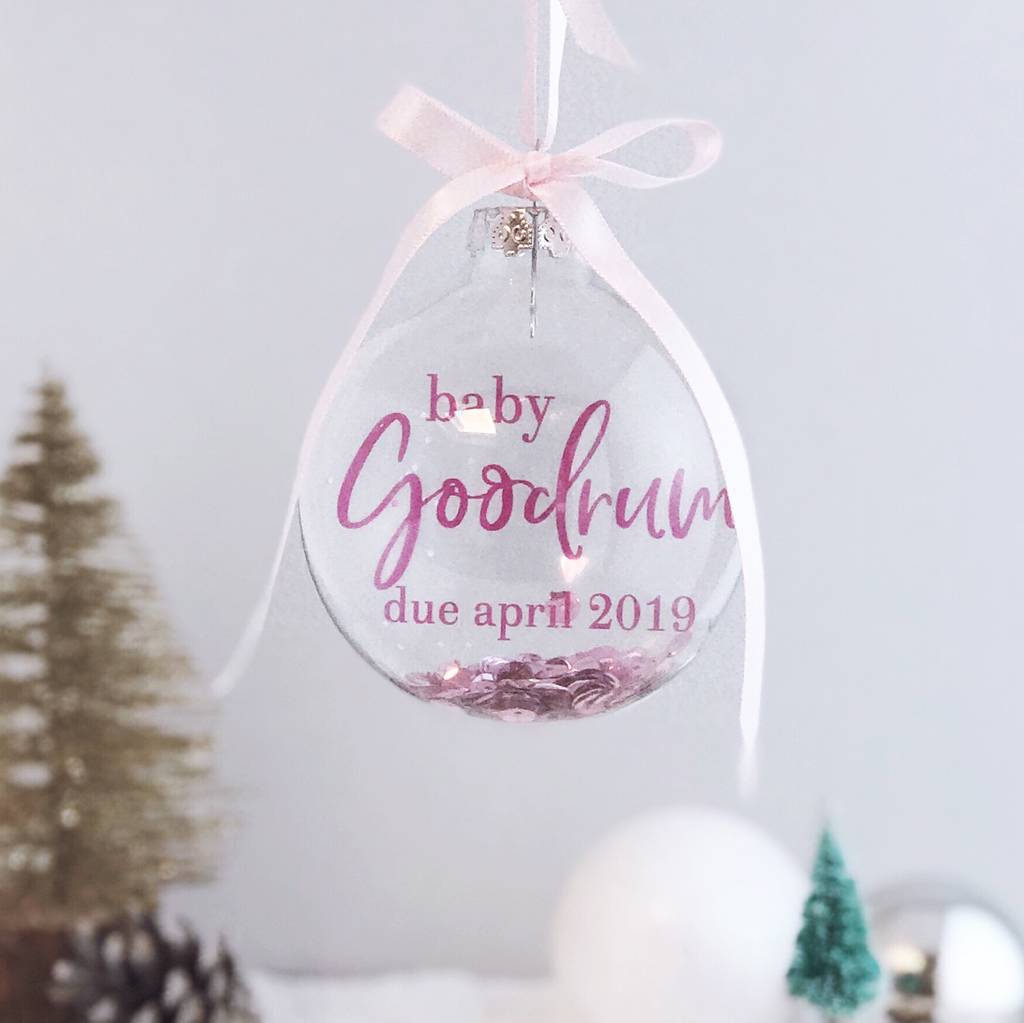 pregnancy announcement bauble