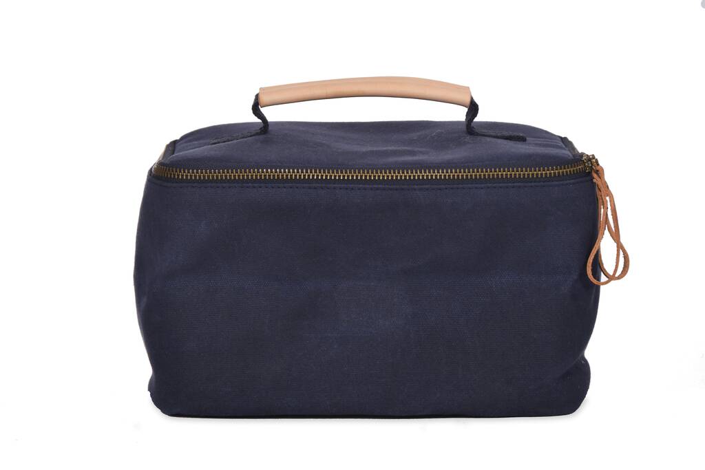 Kimmeridge Square Lunch Bag In Ink By Garden Trading