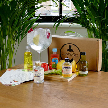 The Five Fruity Gins Tasting Gift Set, 2 of 4