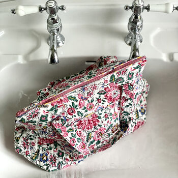 Tall Washbag With Handles In Country Vicarage Print, 5 of 5
