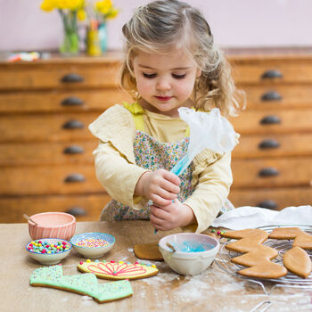 Giant Easter Egg Puzzle Bake And Craft Kit, 2 of 10