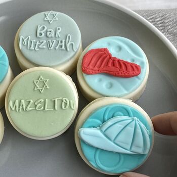 Personalised Bar Mitzvah Chocolate Coated Oreo Gift, 10 of 12