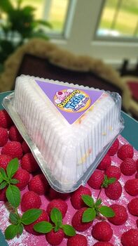 Raspberry Trifle Flavoured Candyfloss With Sprinkles, 5 of 7