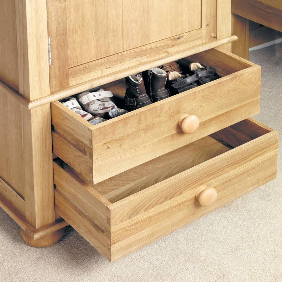 little acorns wardrobe