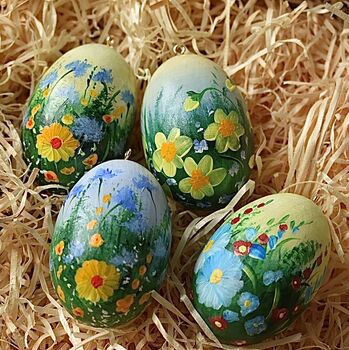 A Hand Painted Easter Egg Decoration, 5 of 5