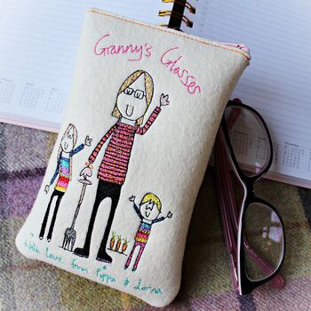 Personalised Embroidered Granny's Glasses Case, 11 of 12