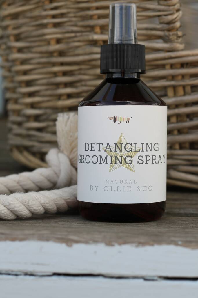Natural Detangle Grooming Dog Spray By Ollie & Co
