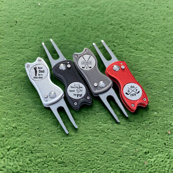 Personalised Golf Gift Set, Markers And Repair Tool, 6 of 8